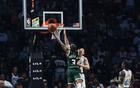 濃眉遭爆，一戰(zhàn)封神！逆天三分+死亡隔扣，NBA歷史首人！