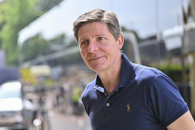 記者：萊比錫選帥考慮格拉斯納、弗蘭克等，非謝周三主帥羅爾首選。