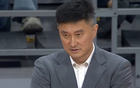 徐杰制勝絆馬索，迪亞洛遭挫！張明池挑釁，廣東球迷退場(chǎng)。