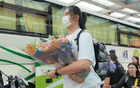 中國女籃亮相，張子宇花捧高挑，楊力維酷，楊舒予帥氣。