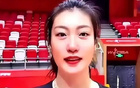 李夢缺席亞洲杯爭議，楊毅支持宮魯鳴，真相引人深思。
