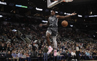 朗尼-沃克馬卡比簽約3年1000萬刀，含NBA跳出條款。