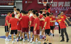 廖三寧13+6助中國男籃三分12中25勝波黑。